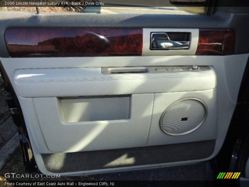 Black / Dove Grey 2006 Lincoln Navigator Luxury 4x4
