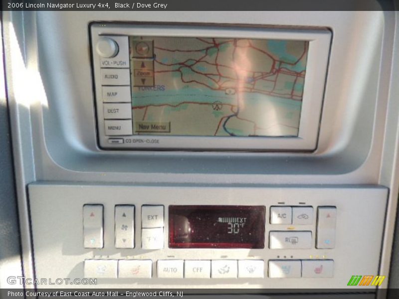 Black / Dove Grey 2006 Lincoln Navigator Luxury 4x4