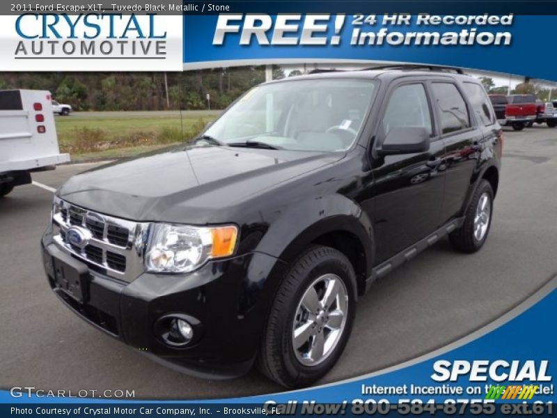 Tuxedo Black Metallic / Stone 2011 Ford Escape XLT