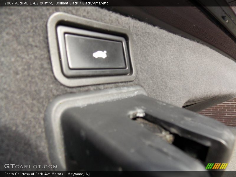Brilliant Black / Black/Amaretto 2007 Audi A8 L 4.2 quattro