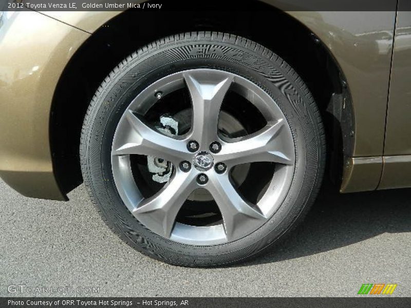 Golden Umber Mica / Ivory 2012 Toyota Venza LE