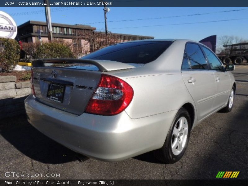 Lunar Mist Metallic / Dark Charcoal 2004 Toyota Camry SE