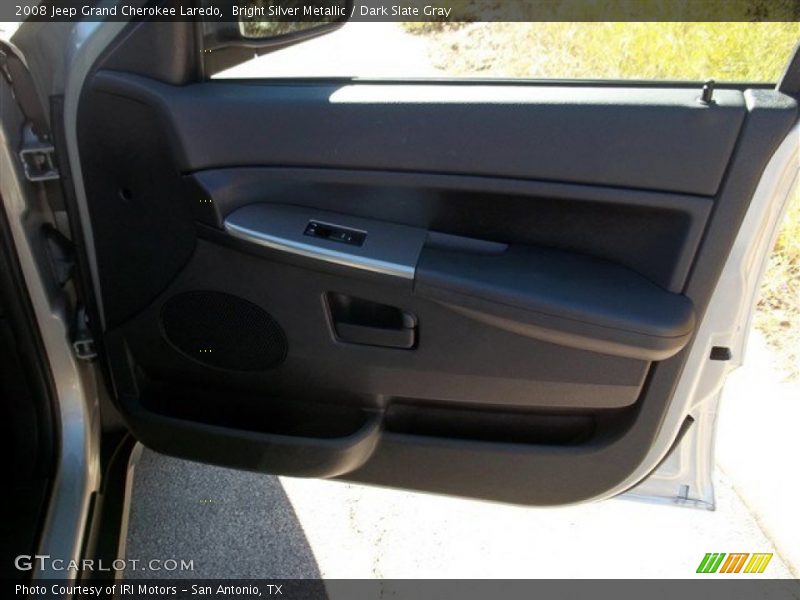 Bright Silver Metallic / Dark Slate Gray 2008 Jeep Grand Cherokee Laredo