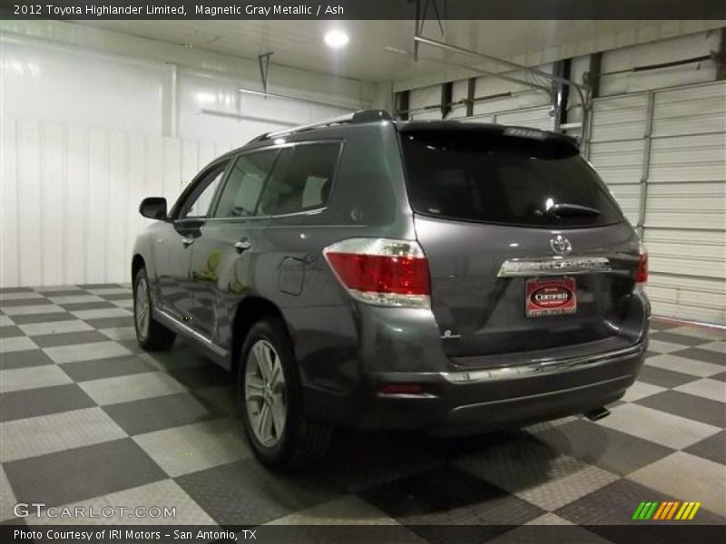 Magnetic Gray Metallic / Ash 2012 Toyota Highlander Limited