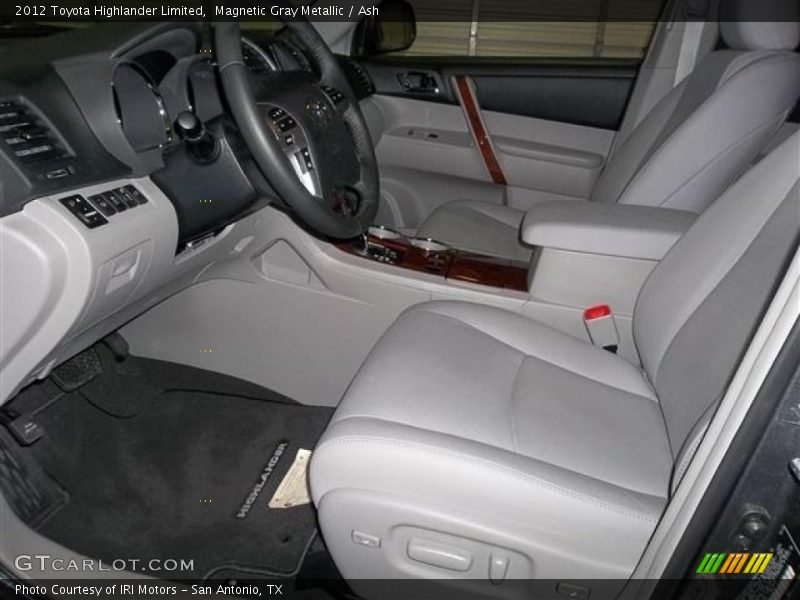 Magnetic Gray Metallic / Ash 2012 Toyota Highlander Limited