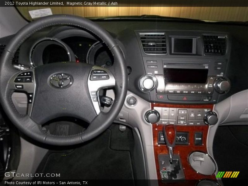 Magnetic Gray Metallic / Ash 2012 Toyota Highlander Limited