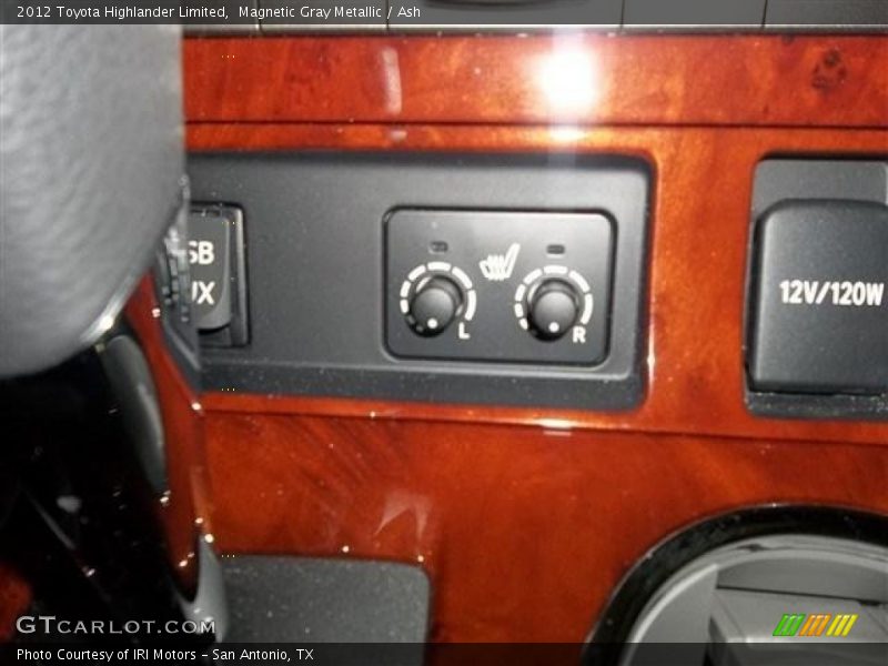 Magnetic Gray Metallic / Ash 2012 Toyota Highlander Limited