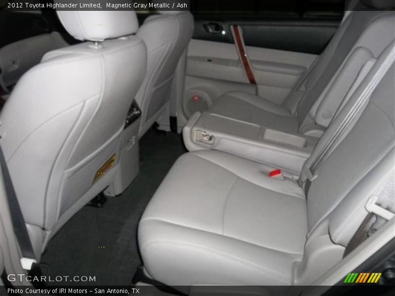 Magnetic Gray Metallic / Ash 2012 Toyota Highlander Limited