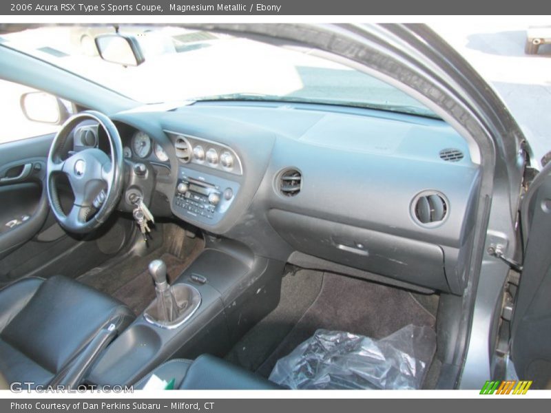 Magnesium Metallic / Ebony 2006 Acura RSX Type S Sports Coupe