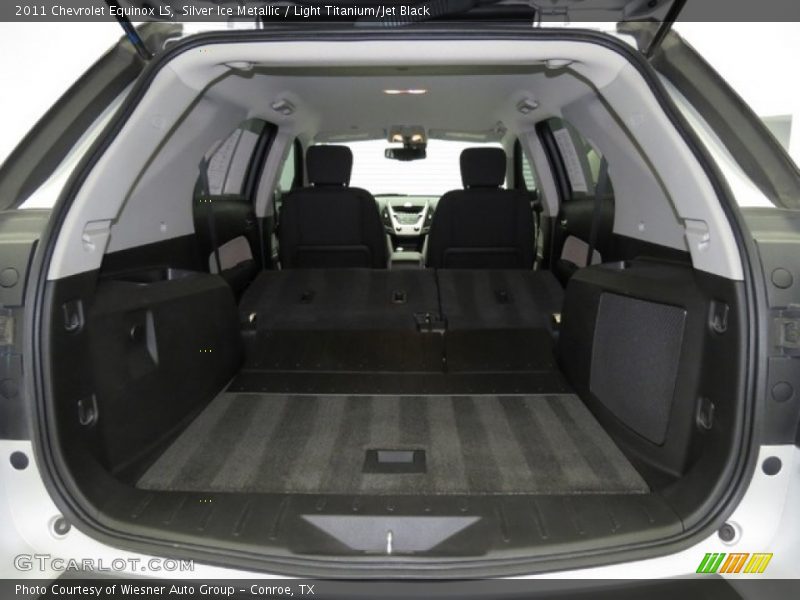 Silver Ice Metallic / Light Titanium/Jet Black 2011 Chevrolet Equinox LS