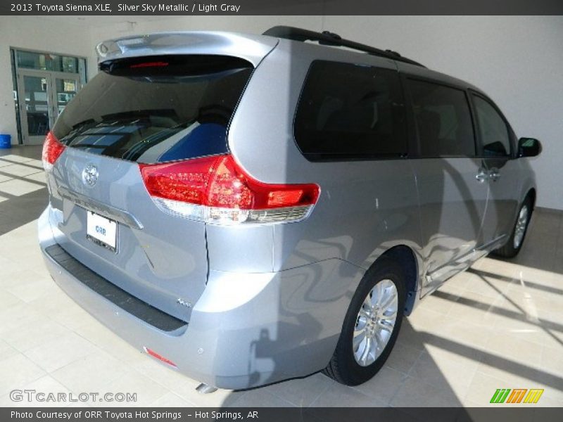 Silver Sky Metallic / Light Gray 2013 Toyota Sienna XLE