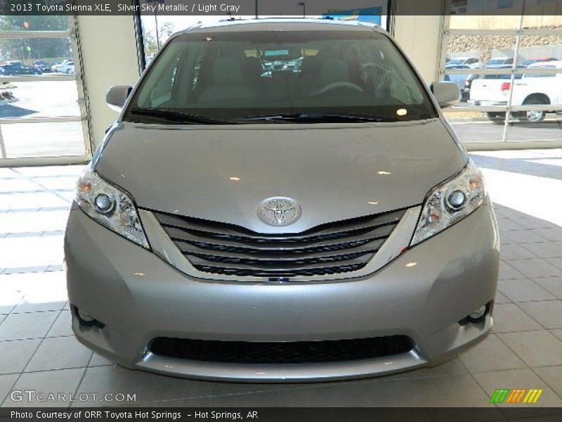 Silver Sky Metallic / Light Gray 2013 Toyota Sienna XLE