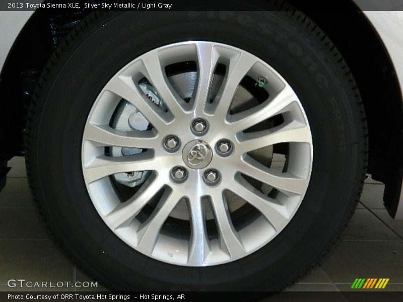 Silver Sky Metallic / Light Gray 2013 Toyota Sienna XLE