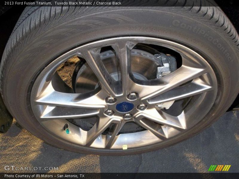 Tuxedo Black Metallic / Charcoal Black 2013 Ford Fusion Titanium