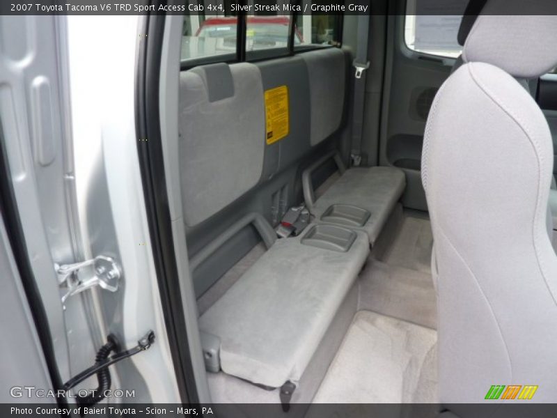 Silver Streak Mica / Graphite Gray 2007 Toyota Tacoma V6 TRD Sport Access Cab 4x4