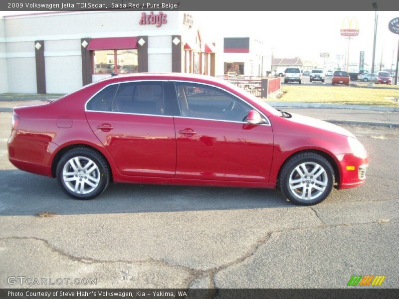 Salsa Red / Pure Beige 2009 Volkswagen Jetta TDI Sedan