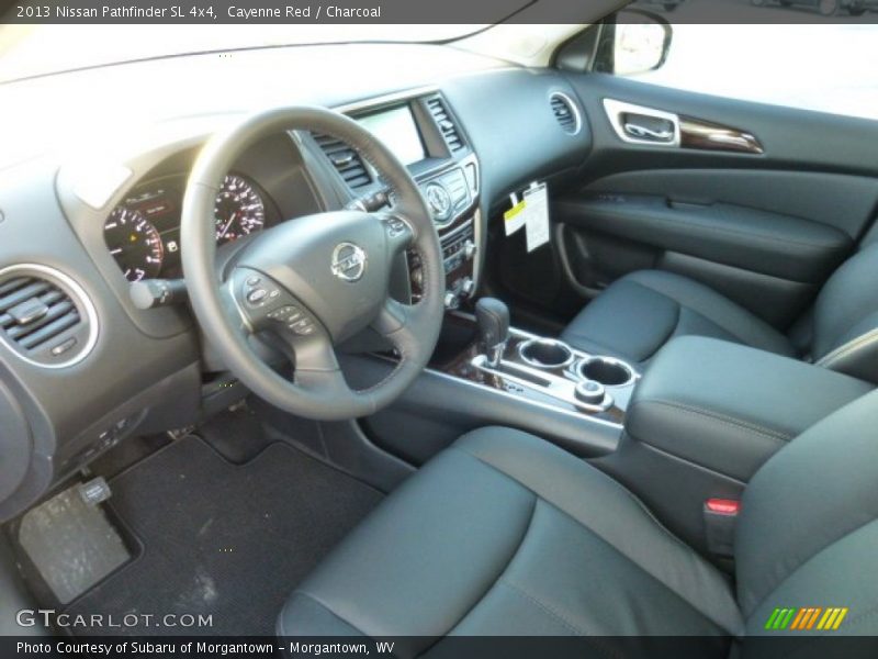 Cayenne Red / Charcoal 2013 Nissan Pathfinder SL 4x4