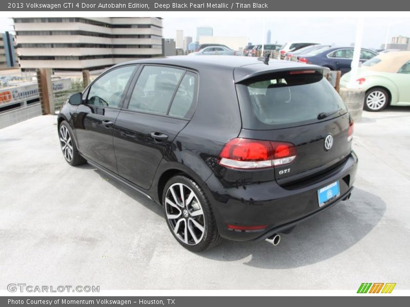 Deep Black Pearl Metallic / Titan Black 2013 Volkswagen GTI 4 Door Autobahn Edition
