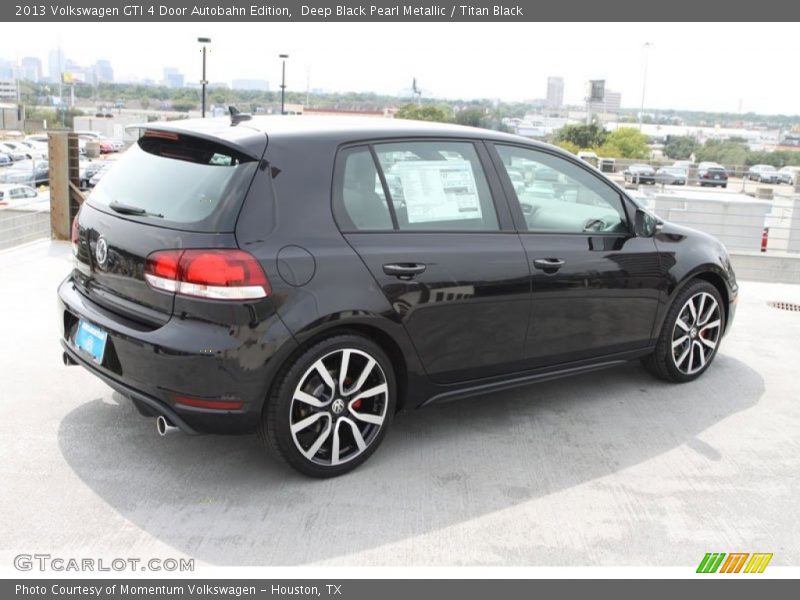 Deep Black Pearl Metallic / Titan Black 2013 Volkswagen GTI 4 Door Autobahn Edition