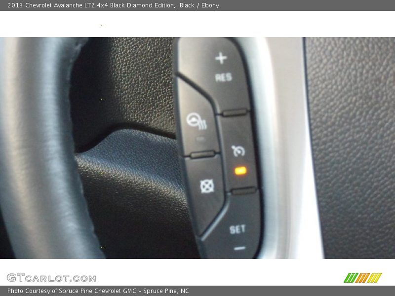 Black / Ebony 2013 Chevrolet Avalanche LTZ 4x4 Black Diamond Edition
