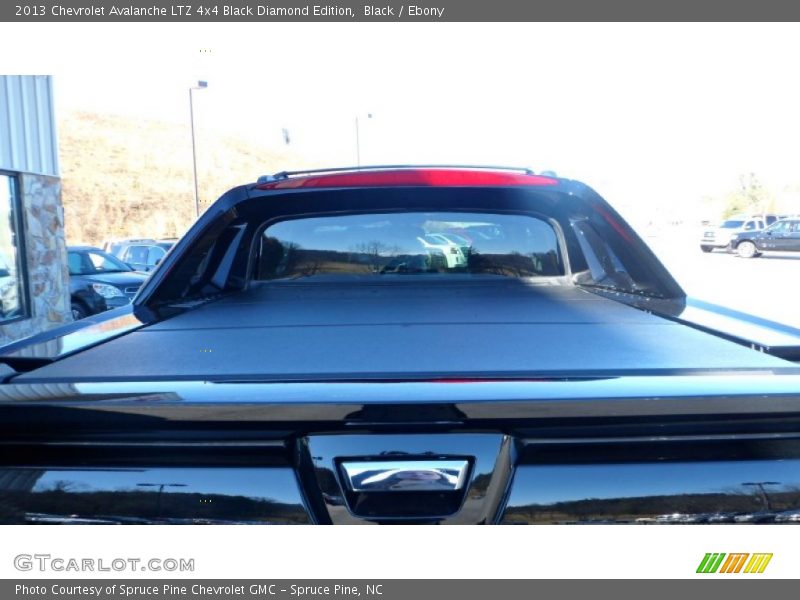 Black / Ebony 2013 Chevrolet Avalanche LTZ 4x4 Black Diamond Edition