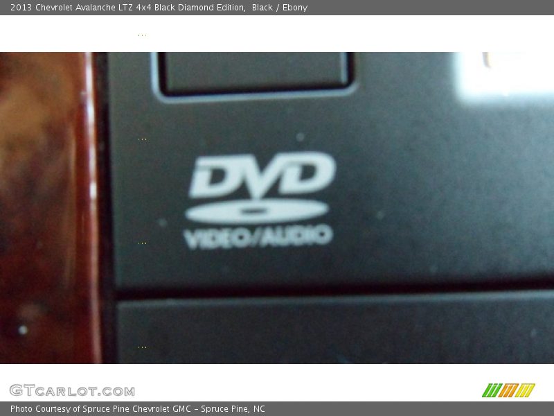 Black / Ebony 2013 Chevrolet Avalanche LTZ 4x4 Black Diamond Edition