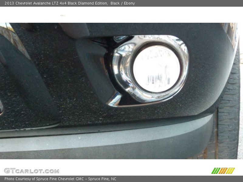 Black / Ebony 2013 Chevrolet Avalanche LTZ 4x4 Black Diamond Edition