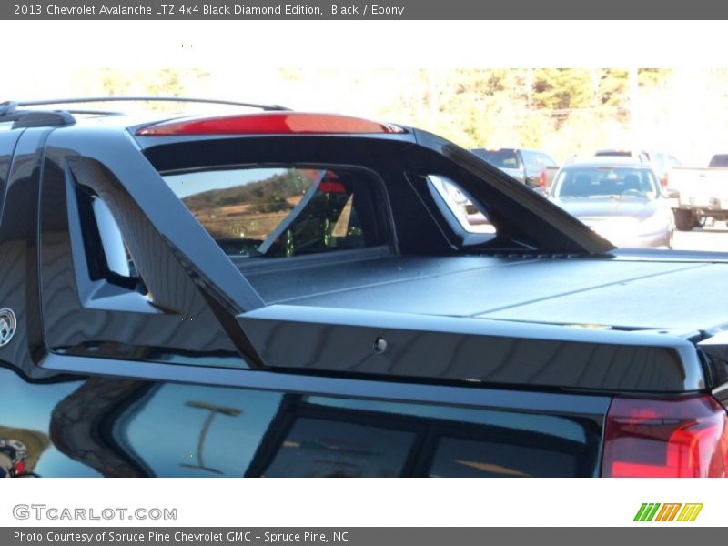 Black / Ebony 2013 Chevrolet Avalanche LTZ 4x4 Black Diamond Edition