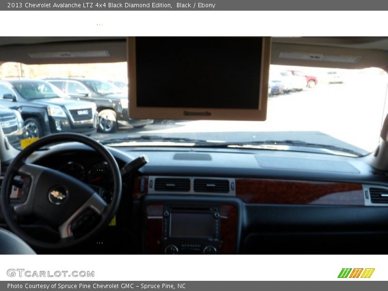Black / Ebony 2013 Chevrolet Avalanche LTZ 4x4 Black Diamond Edition