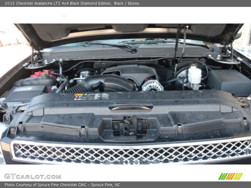Black / Ebony 2013 Chevrolet Avalanche LTZ 4x4 Black Diamond Edition