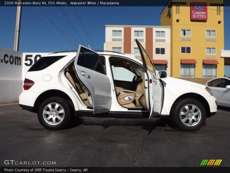 Alabaster White / Macadamia 2006 Mercedes-Benz ML 350 4Matic