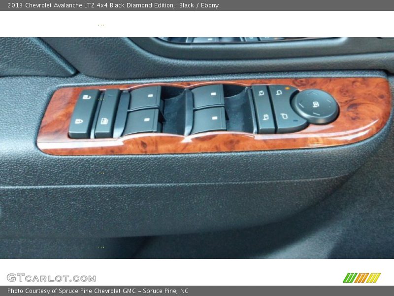 Black / Ebony 2013 Chevrolet Avalanche LTZ 4x4 Black Diamond Edition