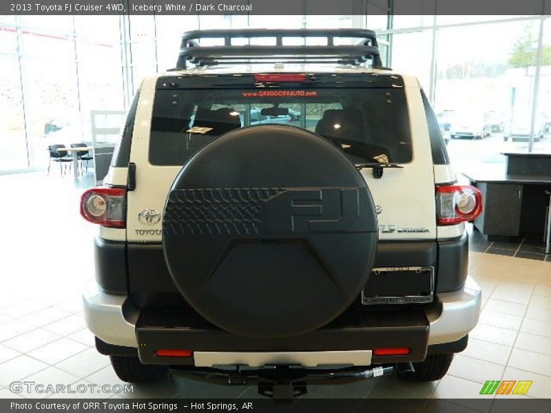 Iceberg White / Dark Charcoal 2013 Toyota FJ Cruiser 4WD