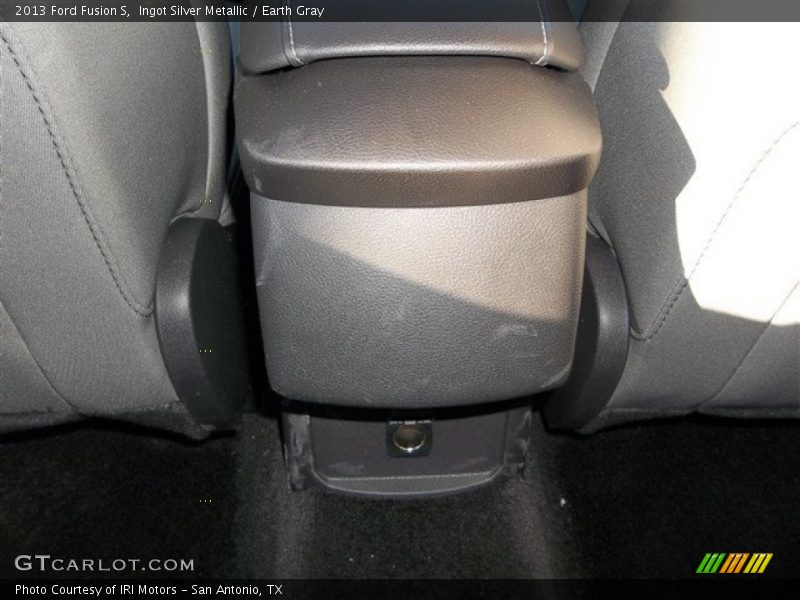 Ingot Silver Metallic / Earth Gray 2013 Ford Fusion S