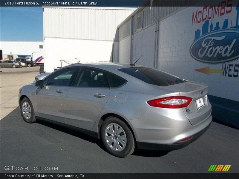 Ingot Silver Metallic / Earth Gray 2013 Ford Fusion S