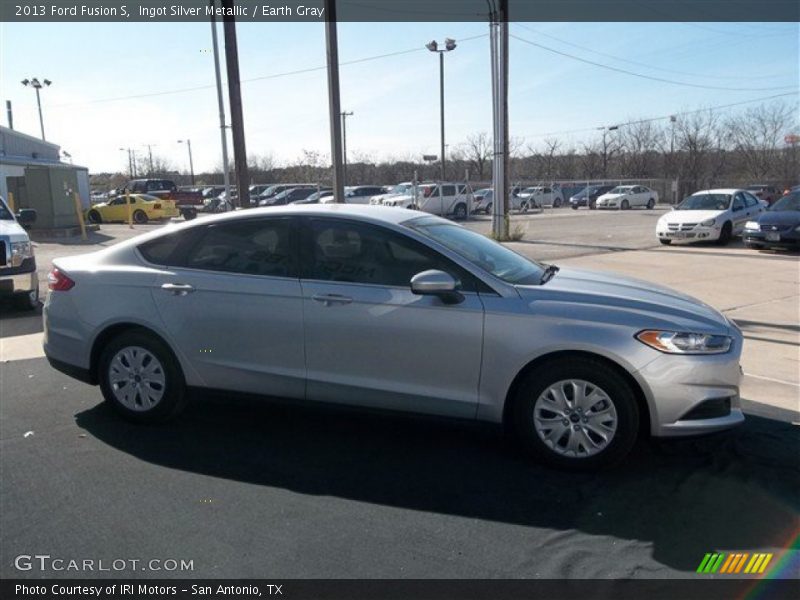 Ingot Silver Metallic / Earth Gray 2013 Ford Fusion S