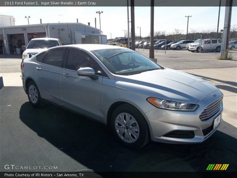 Ingot Silver Metallic / Earth Gray 2013 Ford Fusion S