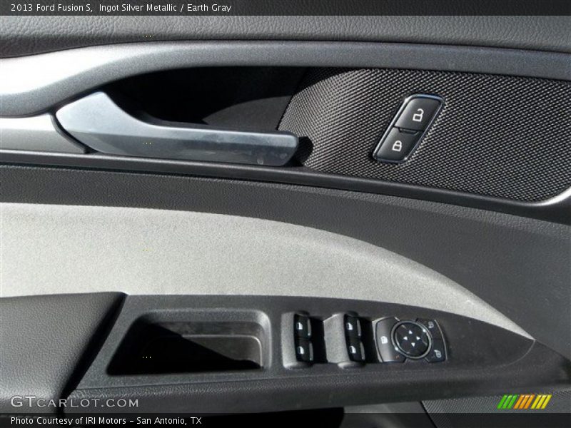 Ingot Silver Metallic / Earth Gray 2013 Ford Fusion S