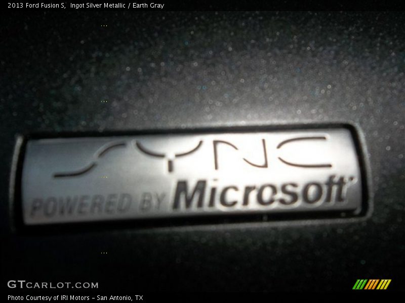 Ingot Silver Metallic / Earth Gray 2013 Ford Fusion S