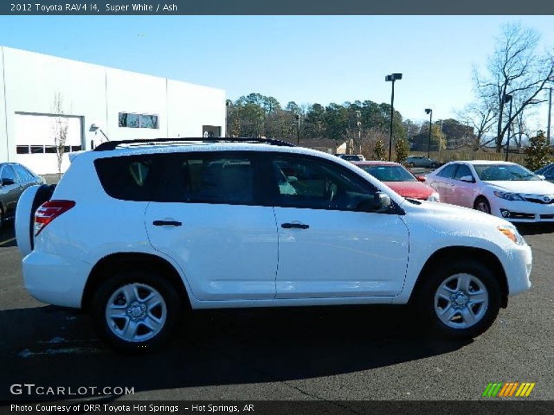 Super White / Ash 2012 Toyota RAV4 I4