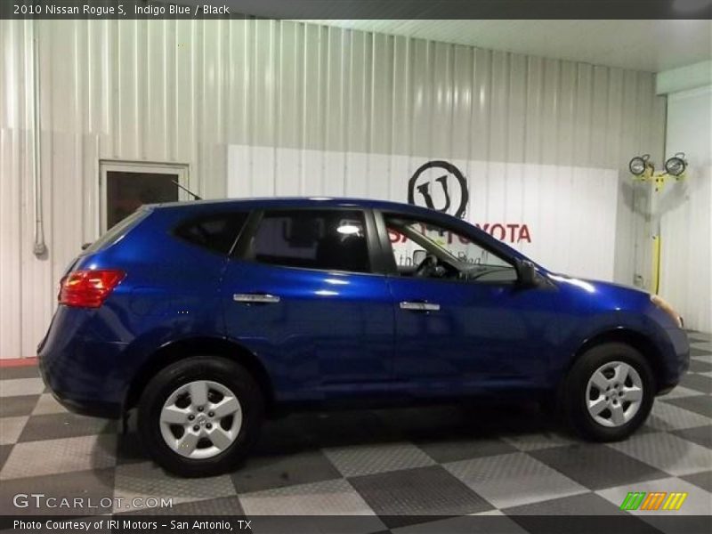 Indigo Blue / Black 2010 Nissan Rogue S
