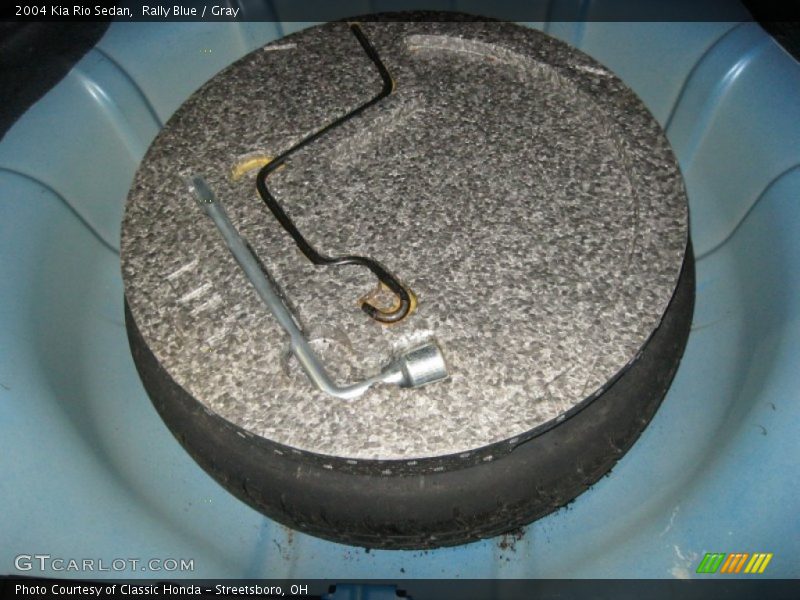 Rally Blue / Gray 2004 Kia Rio Sedan