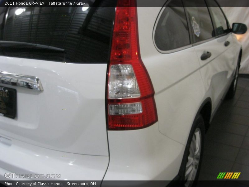 Taffeta White / Gray 2011 Honda CR-V EX