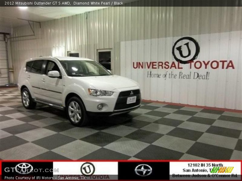 Diamond White Pearl / Black 2012 Mitsubishi Outlander GT S AWD