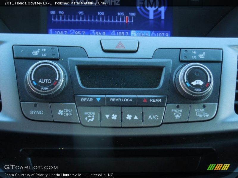 Polished Metal Metallic / Gray 2011 Honda Odyssey EX-L