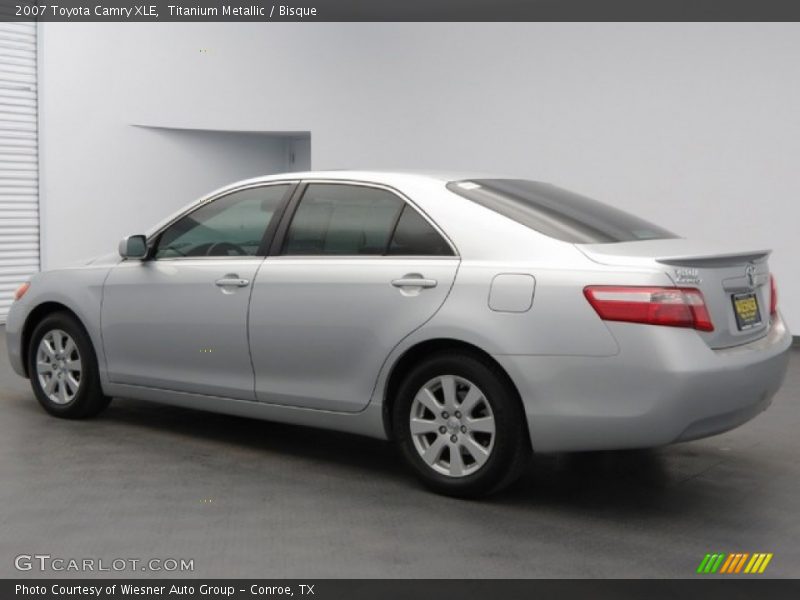 Titanium Metallic / Bisque 2007 Toyota Camry XLE