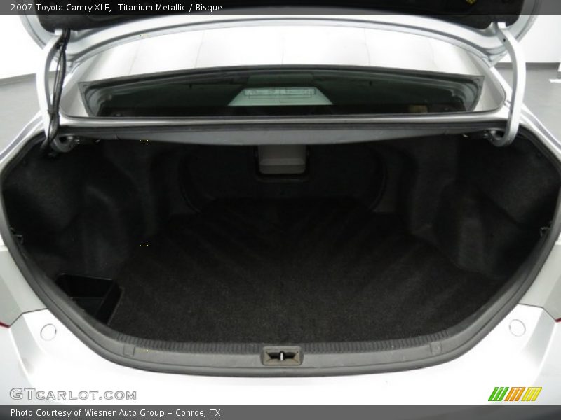 Titanium Metallic / Bisque 2007 Toyota Camry XLE