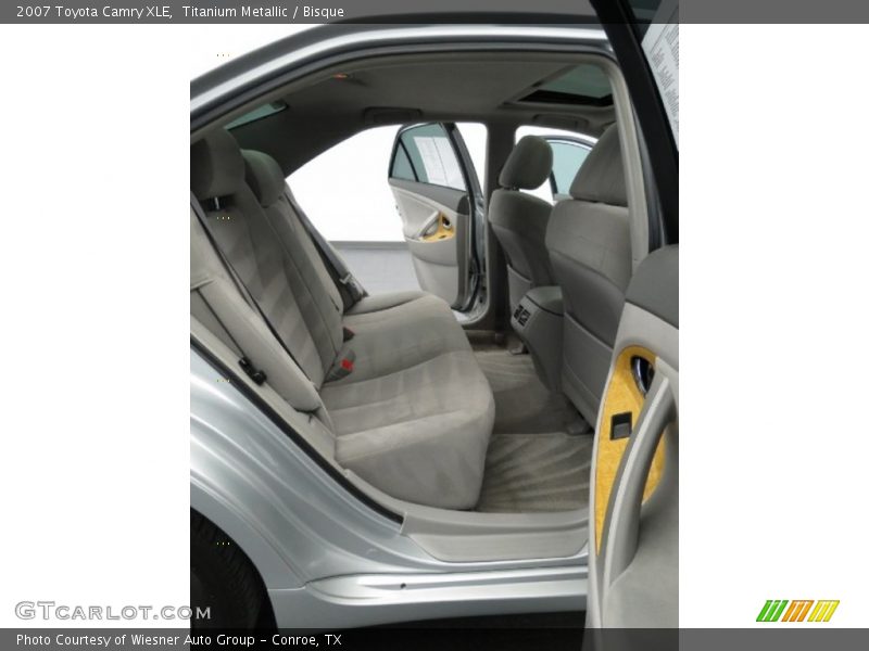 Titanium Metallic / Bisque 2007 Toyota Camry XLE