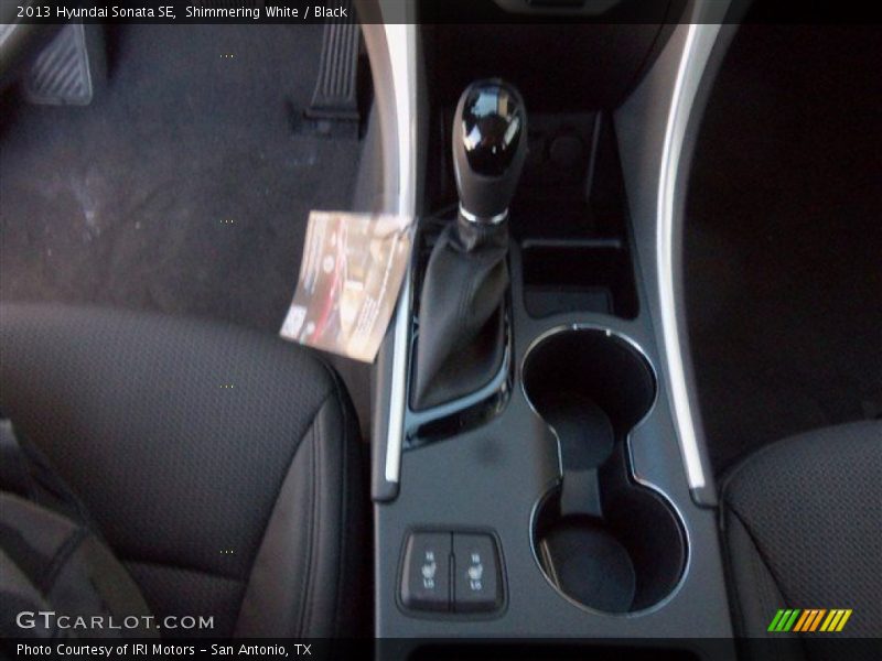 Shimmering White / Black 2013 Hyundai Sonata SE