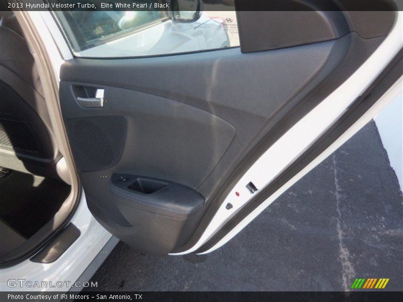Elite White Pearl / Black 2013 Hyundai Veloster Turbo